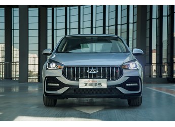 雙12提前開卷！買2024款艾瑞澤5，小米電視、美的吸塵器等帶回家